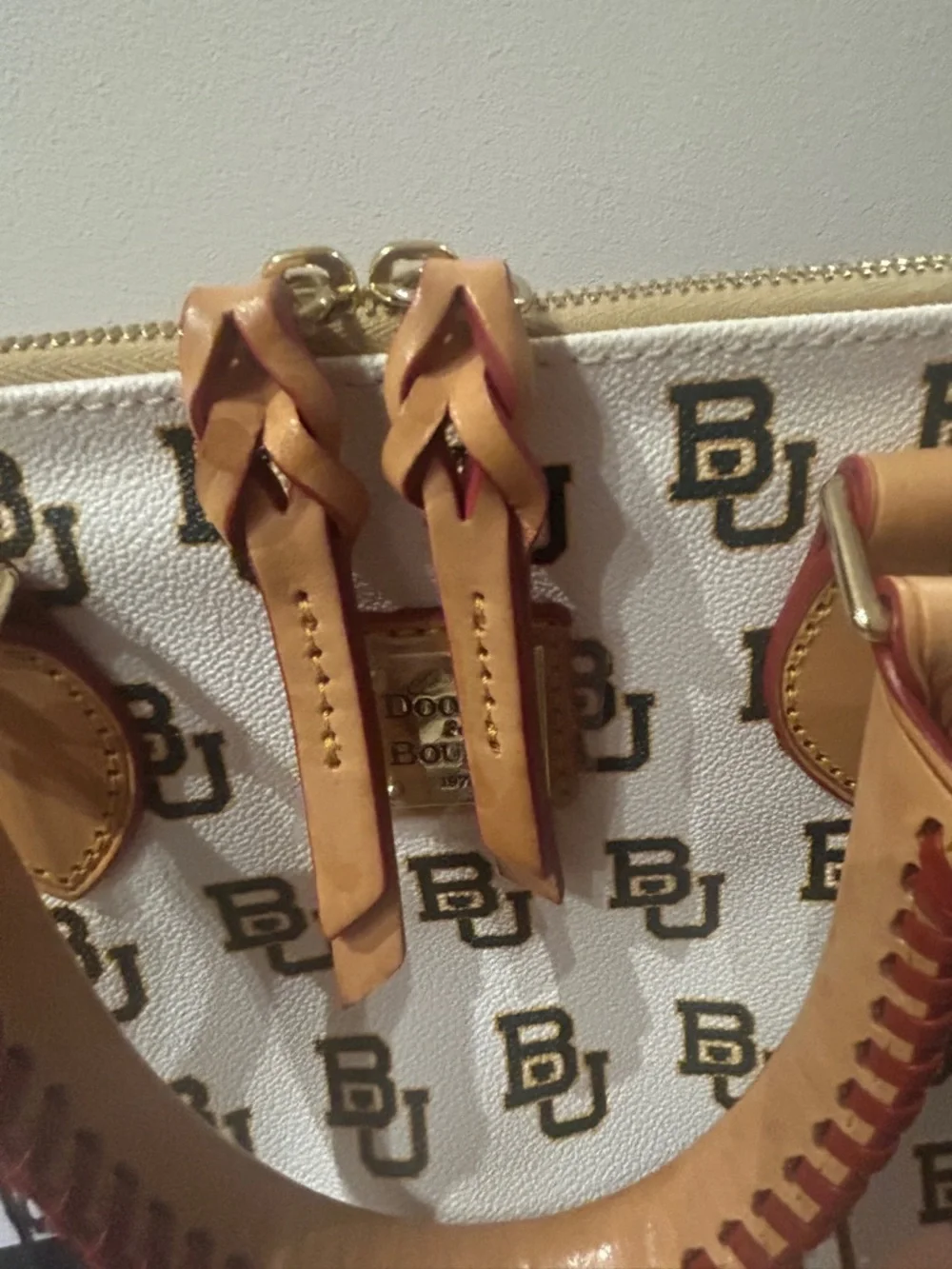 NWT Baylor University white logo Dooney & Bourke dome satchel & free id holder